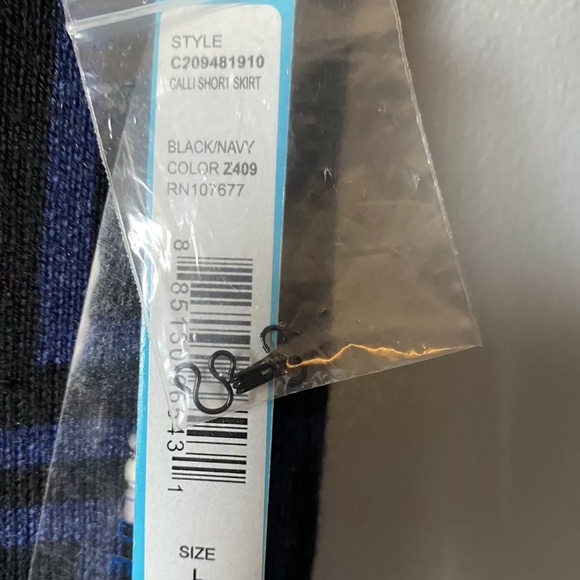 NWT Alice + Olivia Black And Navy Geometric Short Skirt L - Picture 2 of 4